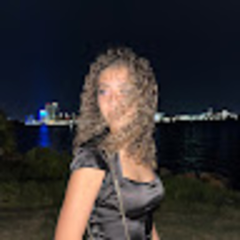 Meet your Posher, Isabella